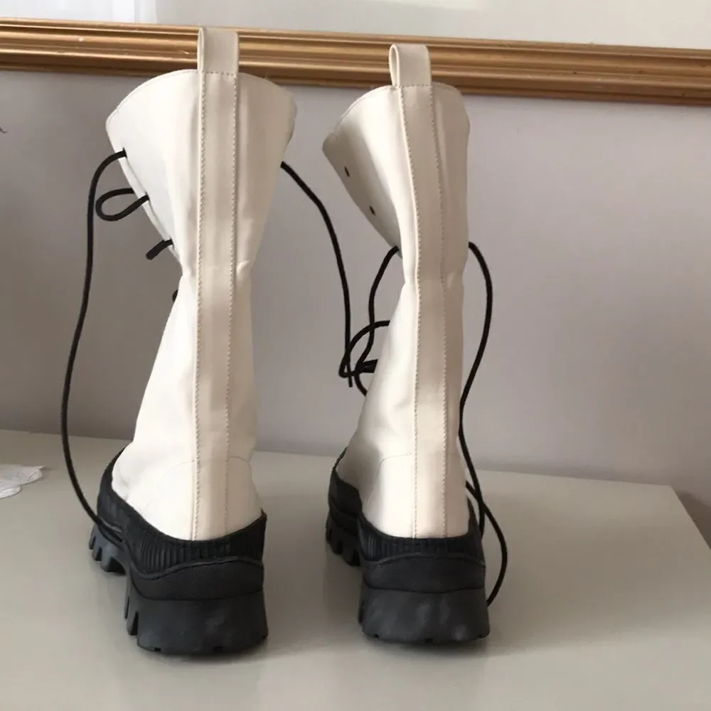 Free People Goldie Lug Sole Lace UP Utility Boots size 7